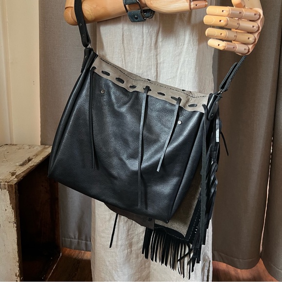 Handmade Leather Messenger Bag with Fringe - Picture 7 of 10